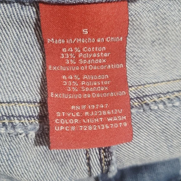 NEW Red Rivet Denim Shorts Cotten Stretch Blend Distressed Woman's Size 5 - Picture 9 of 10